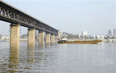 環(huán)創(chuàng)（廈門）科技股份有限公司為環(huán)巢湖治理工程提供粉碎型格柵